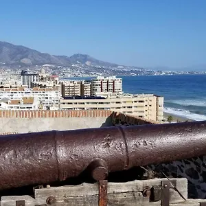 Apartment Stunning Gem With And Sea Views, Fuengirola
